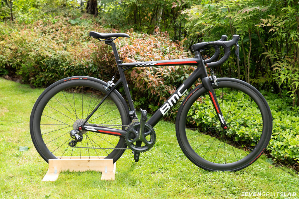 BMC Teammachine SLR01 carbon road bike with light bicycle wheels